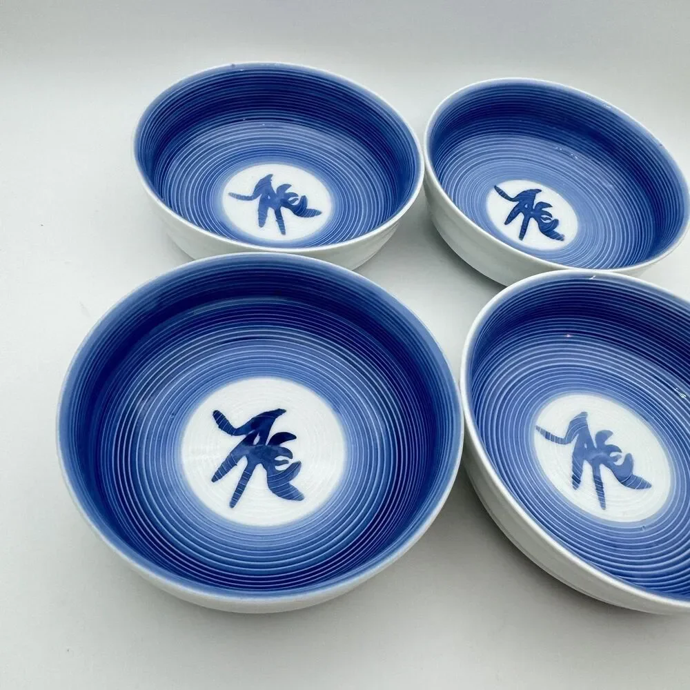Japanese Blue White Porcelain Rice Bowls Spiral Ribbed 5.5